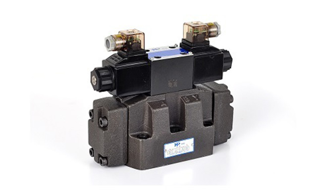 方向控制閥中的10通徑電液換向閥